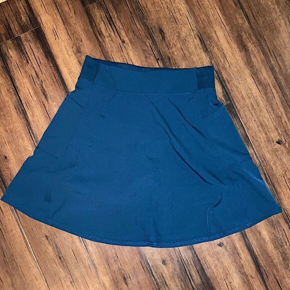 32 Degrees Teal Blue Green Size XS High Waisted Multi Pocket Performance Skort - Picture 1 of 4